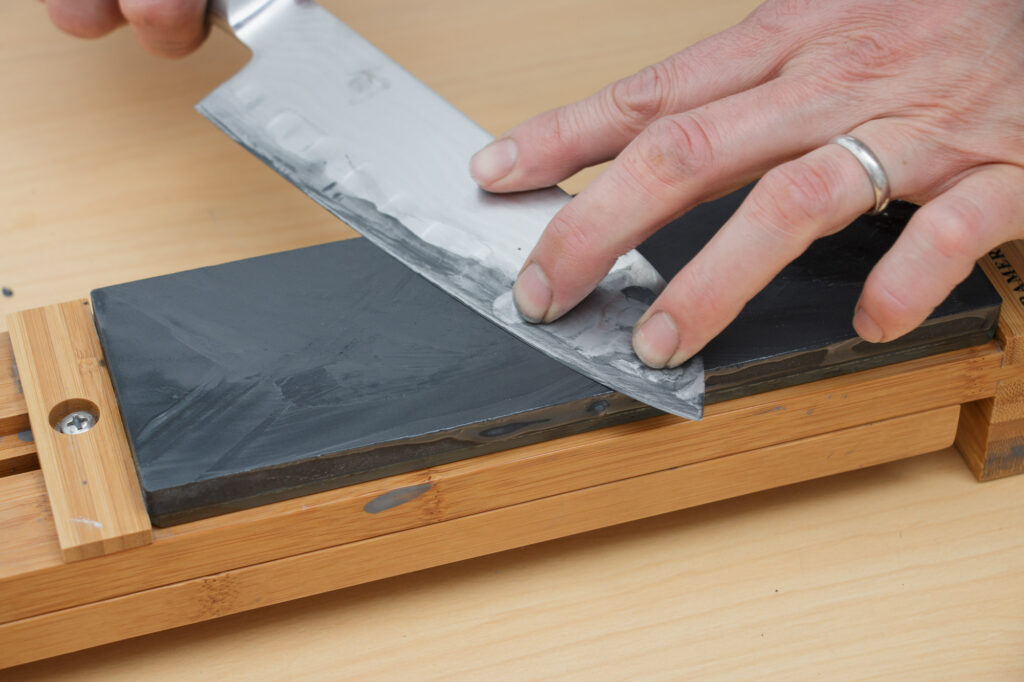 How to Sharpen a Knife with a Whetstone